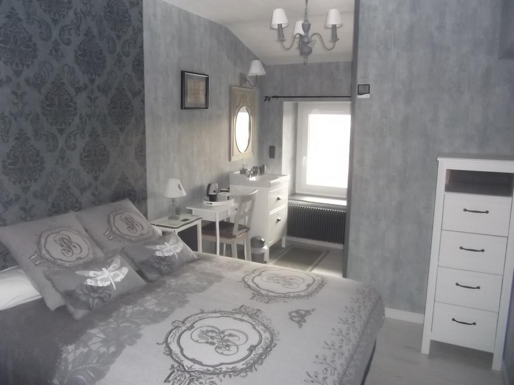 Au Vieux Logis 63 Bed & Breakfast Saint-Remy-sur-Durolle Luaran gambar