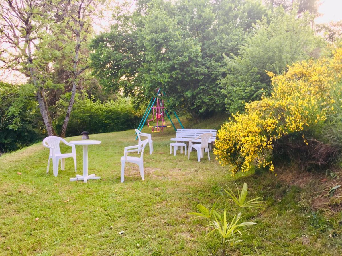 Au Vieux Logis 63 Bed & Breakfast Saint-Remy-sur-Durolle Luaran gambar